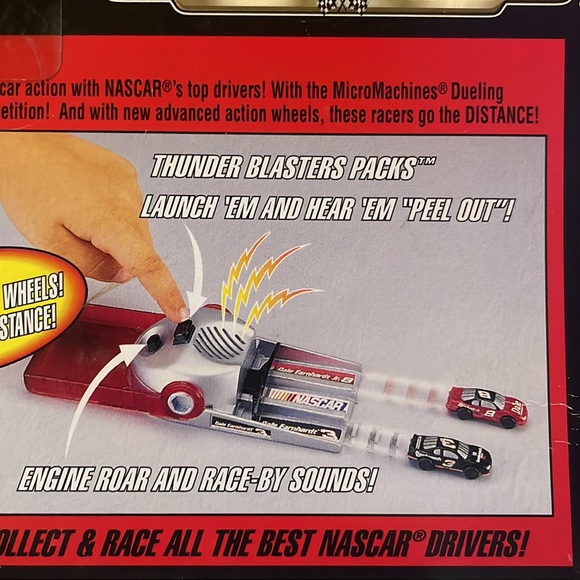 Dueling Drivers Collection Micro Machines - Picture 8 of 13